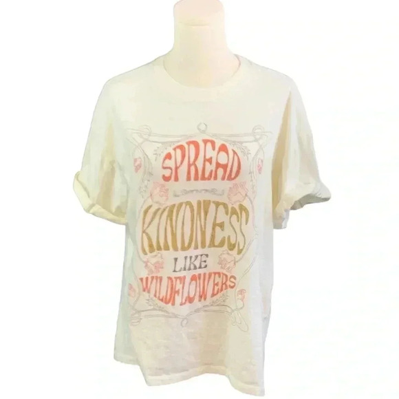 Altar'd State "Spread Kindness" Graphic‎ Tee with Cuffed Sleeves - Picture 1 of 2